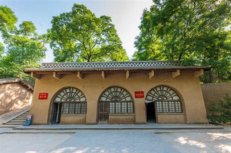 1719976722036092459.jpg 0703004_001_02_s.jpg