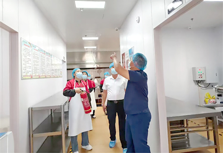 1727227476372094629.jpg 0925002_005_01_s.jpg