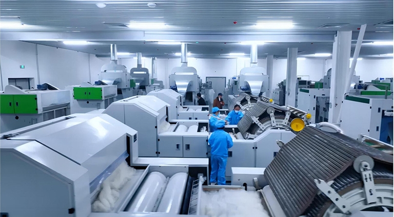 1732175036579094259.jpg 1121005_001_01_s.jpg