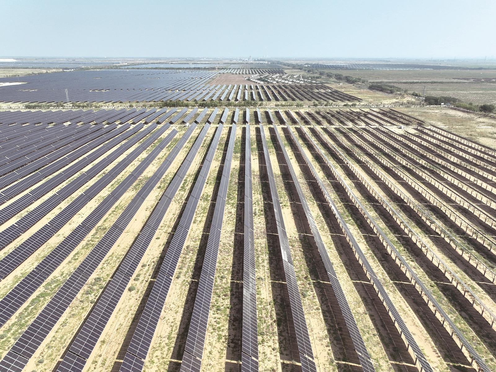 磴口县光伏生态治理区