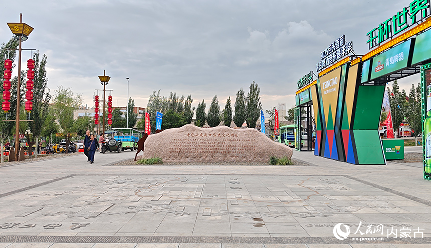 老包头走西口文化历史街区。人民网记者 张雪冬摄