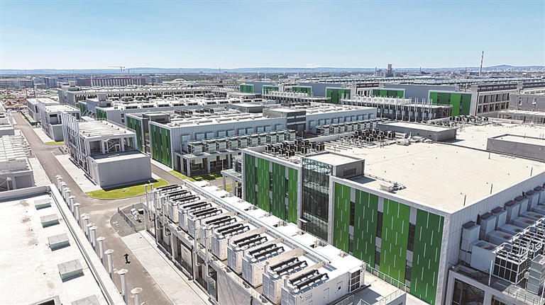 中金数据乌兰察布零碳算力产业园外景。乌兰察布市委宣传部供图